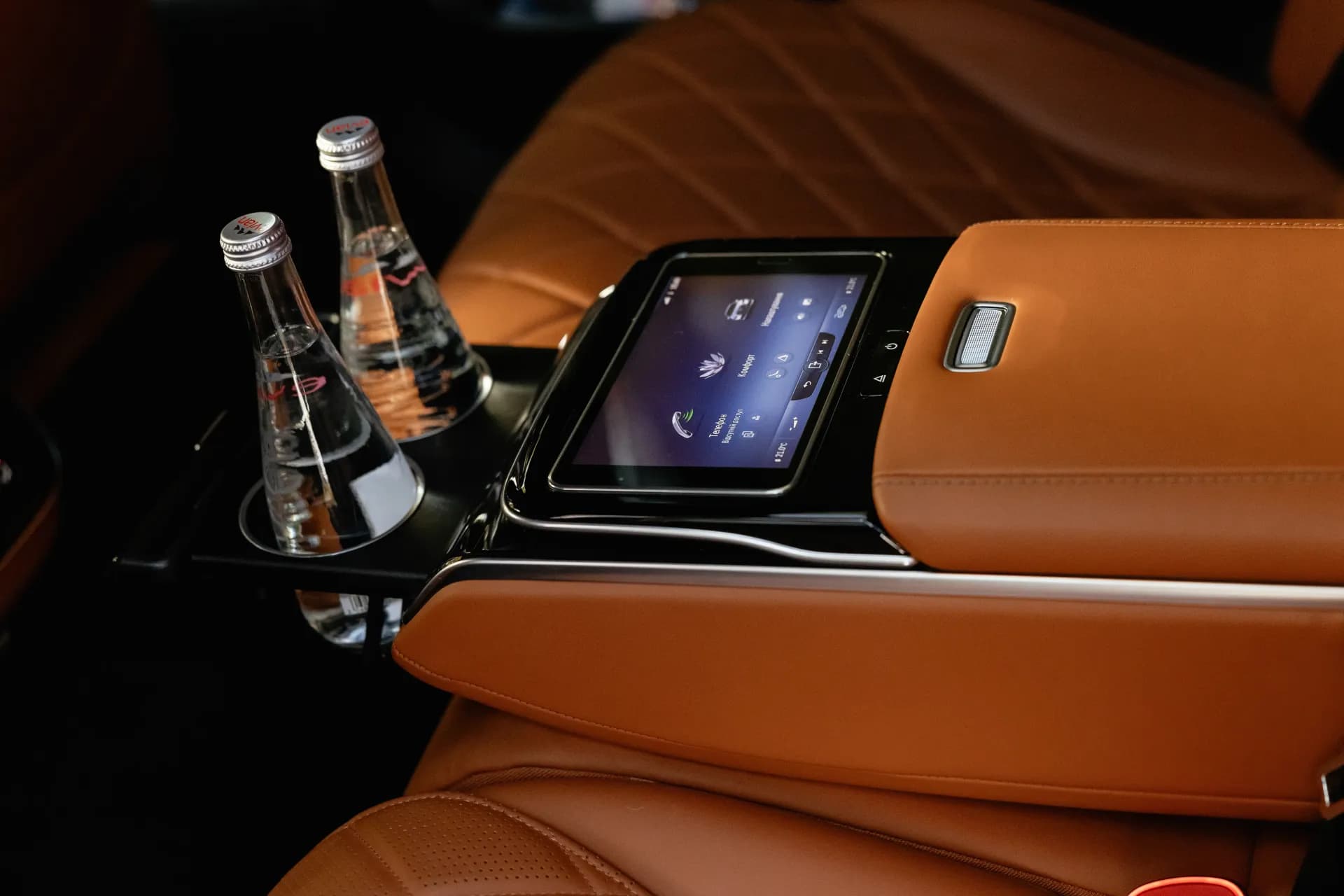 Mercedes S-Class 223 interior