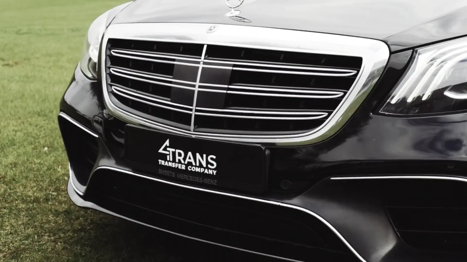 4Trans hero background